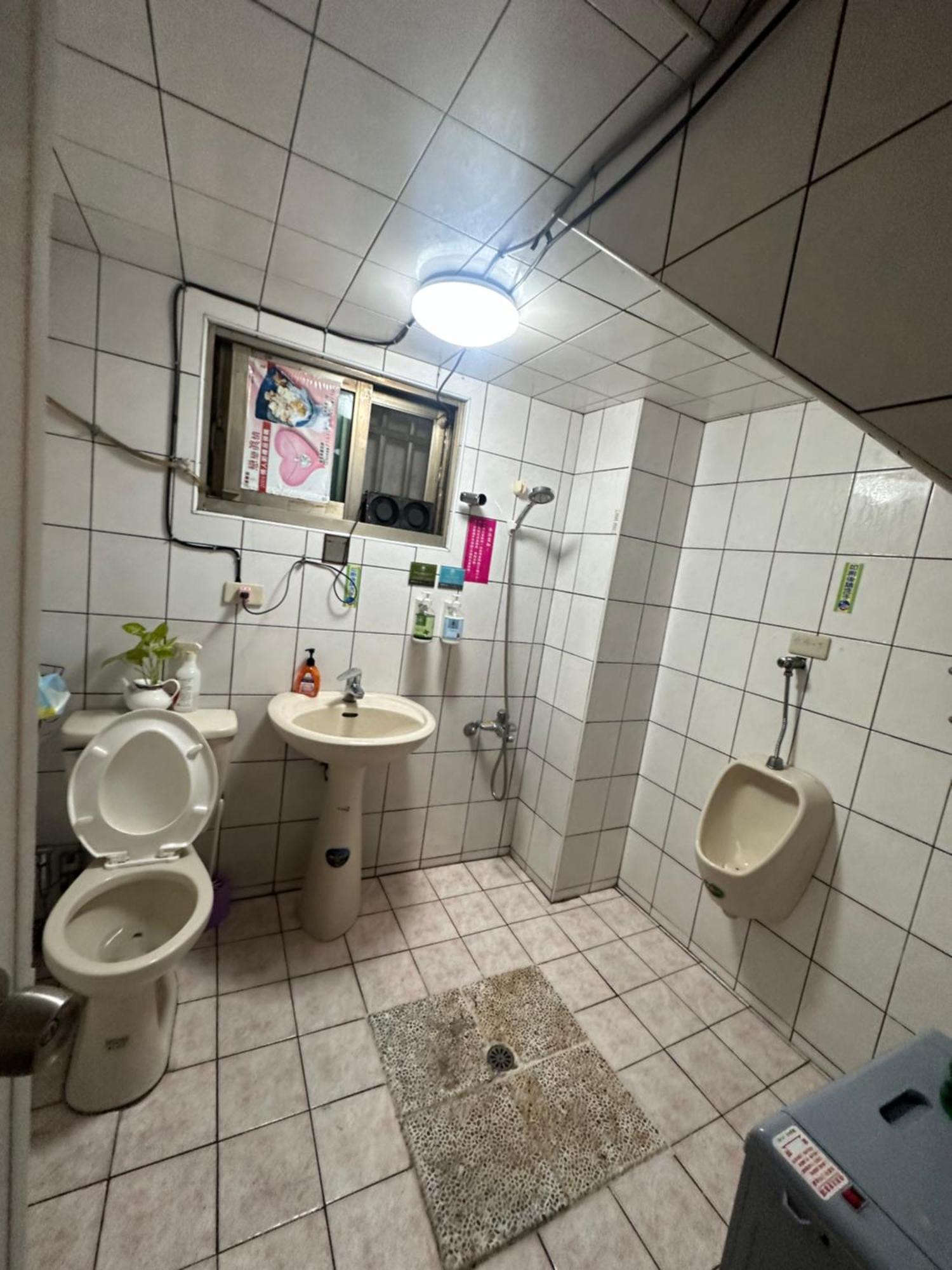 Jiji Art Backpackers Hostel Buitenkant foto